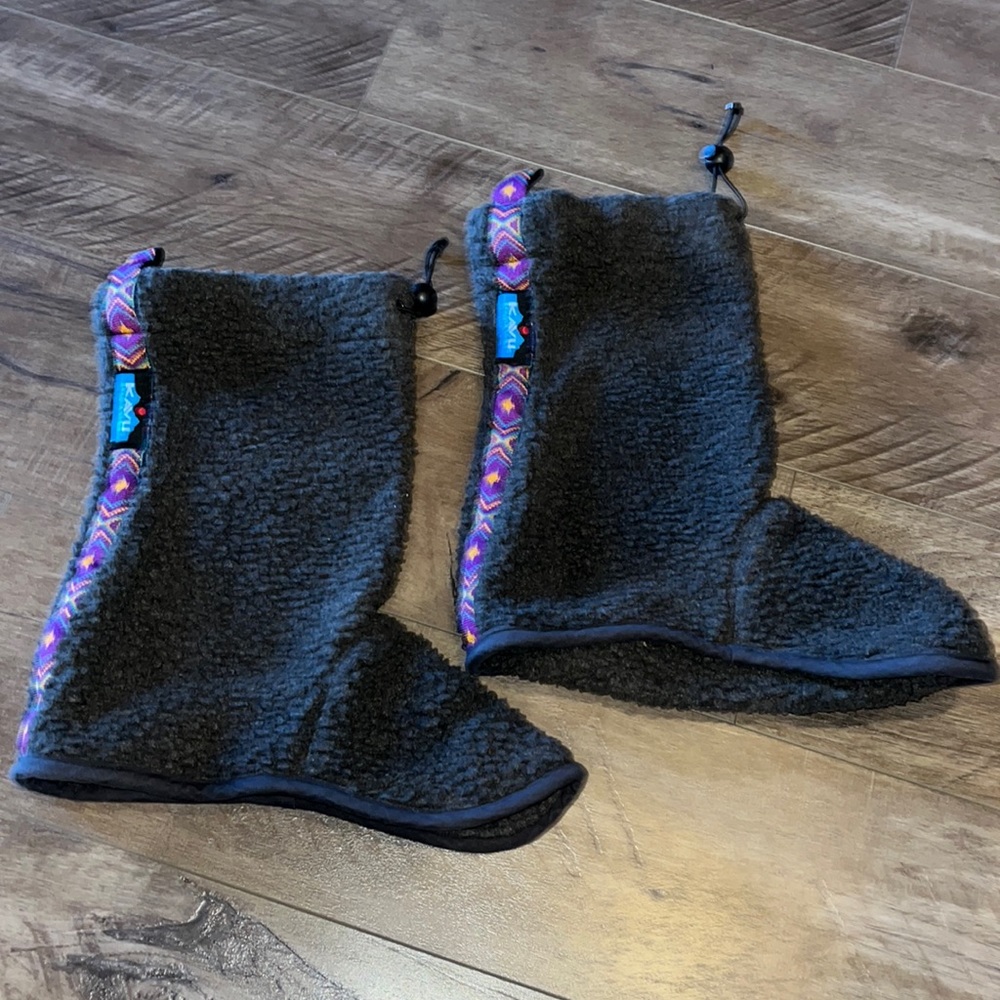KAVU SHERPA BOOT SOCKS GRAY SIZE LARGE